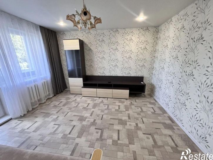 2-комн квартира ул Ефремова, 125,  д. 125