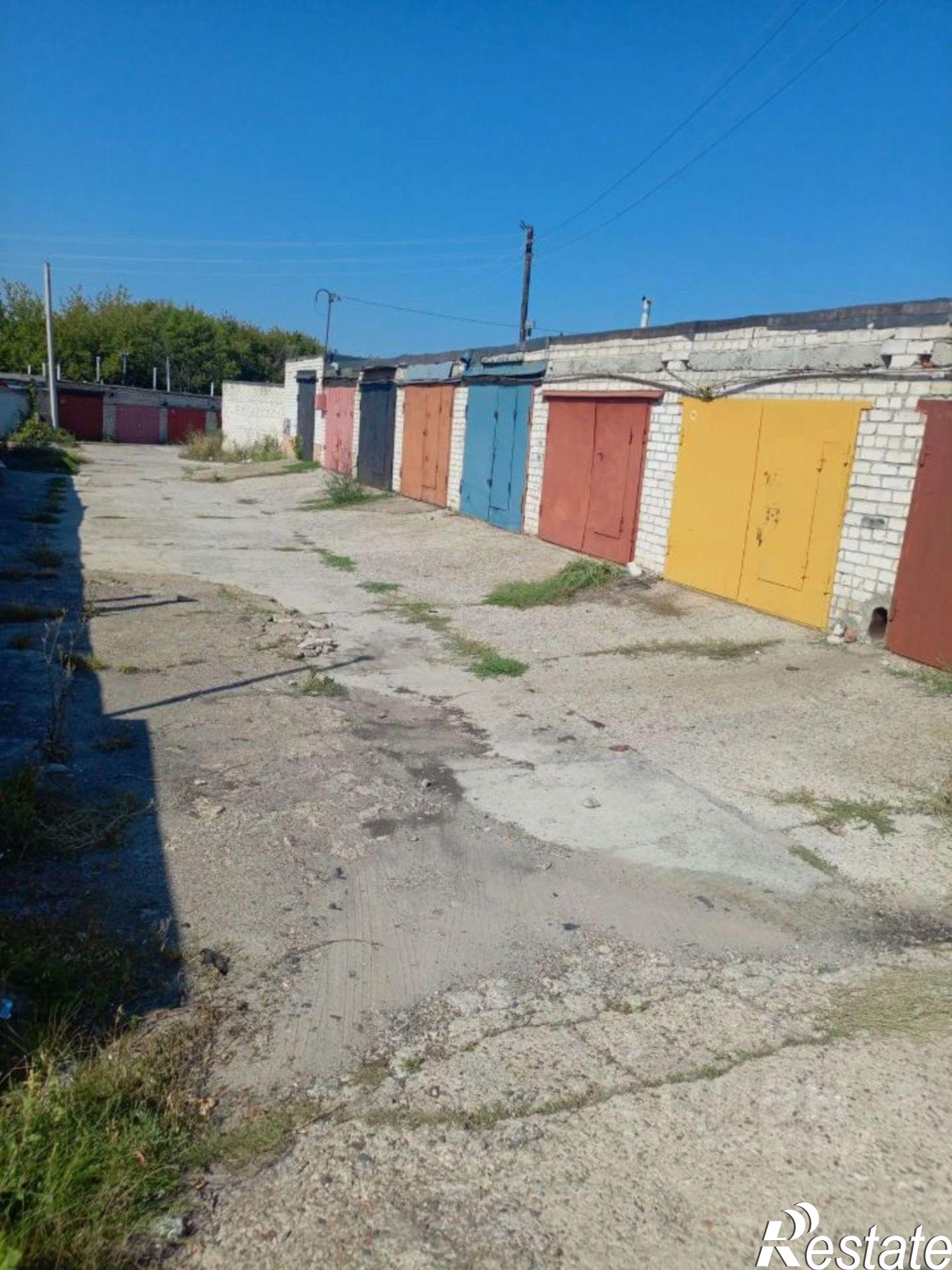 Купить гараж, место в паркинге за 241 941 рублей на улица Урицкого, 29А