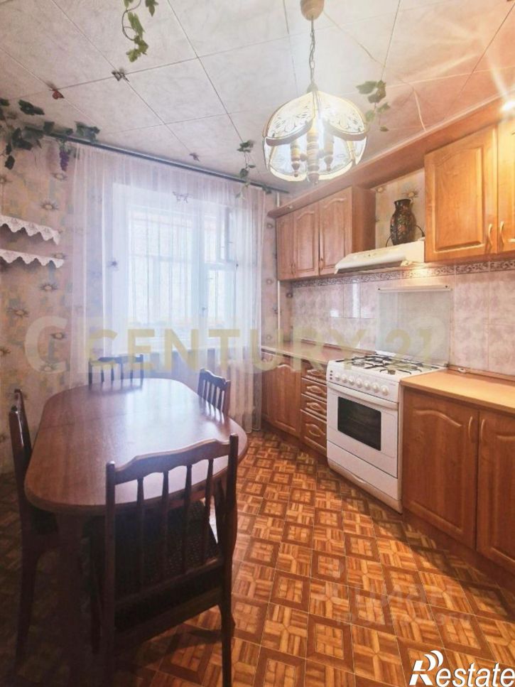 4-комн квартира ул Ефремова, 141,  д. 141