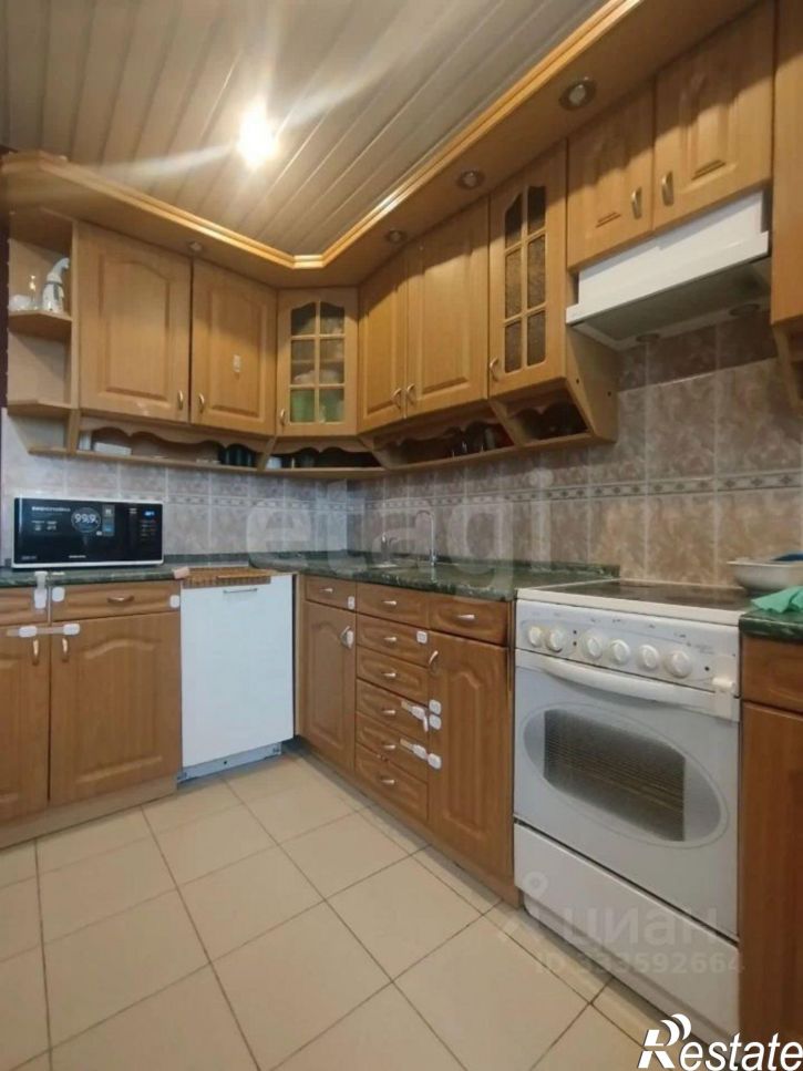 3-комн квартира ул Хрустальная, 43А,  д. 43А