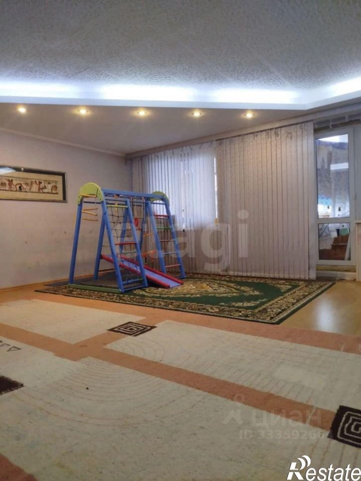 3-комн квартира ул Хрустальная, 43А,  д. 43А