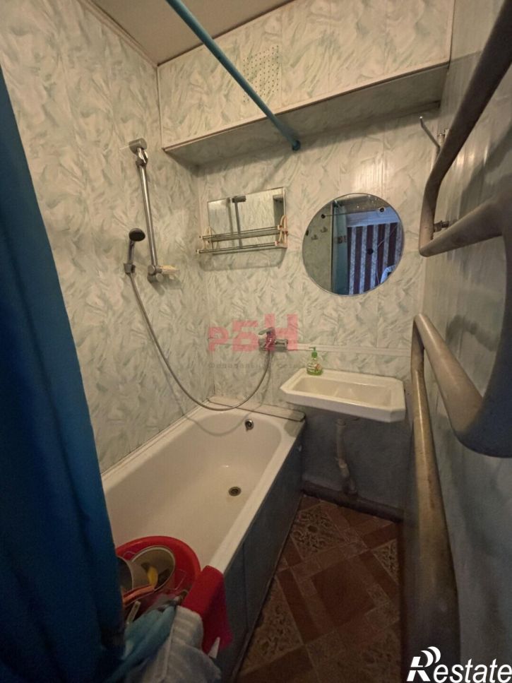 2-комн квартира улица Гафурова