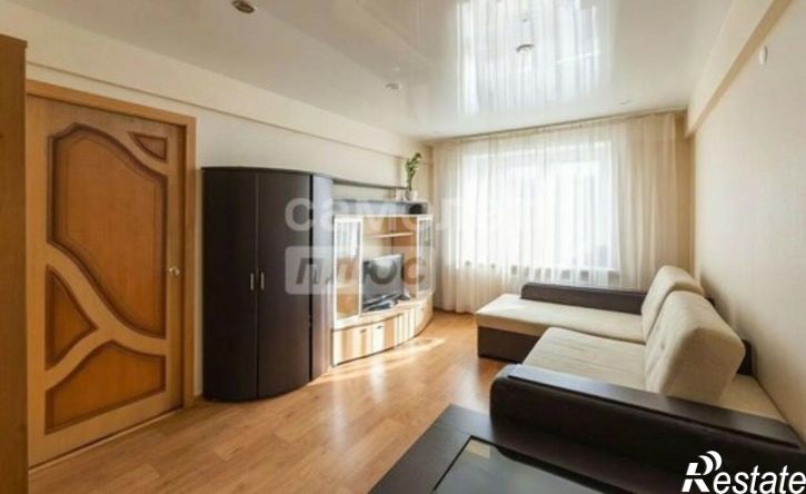 3-комн квартира улица Героев Свири, 14,  д. 14