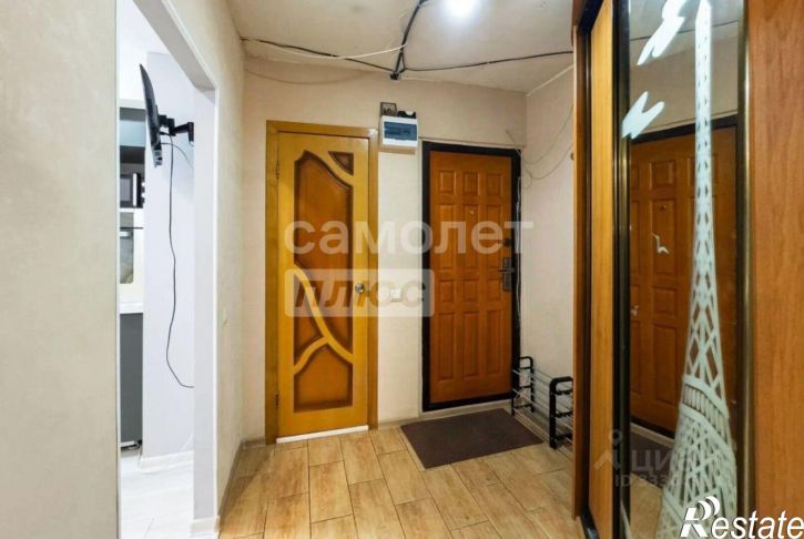 3-комн квартира улица Героев Свири, 14,  д. 14