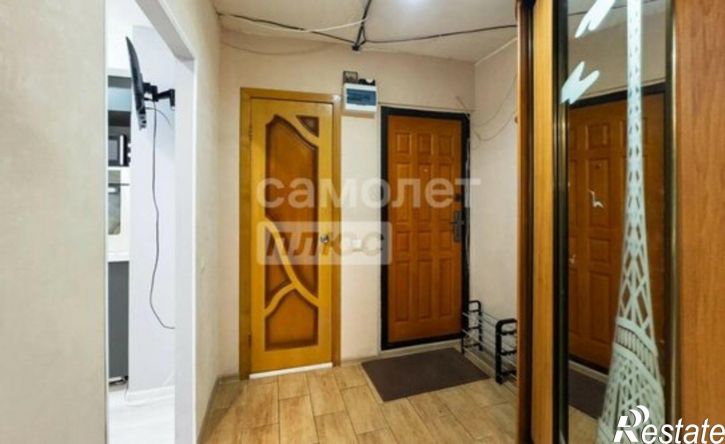 3-комн квартира улица Героев Свири, 14,  д. 14