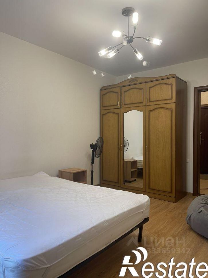 2-комн квартира улица Орлова, 27А,  д. 27А