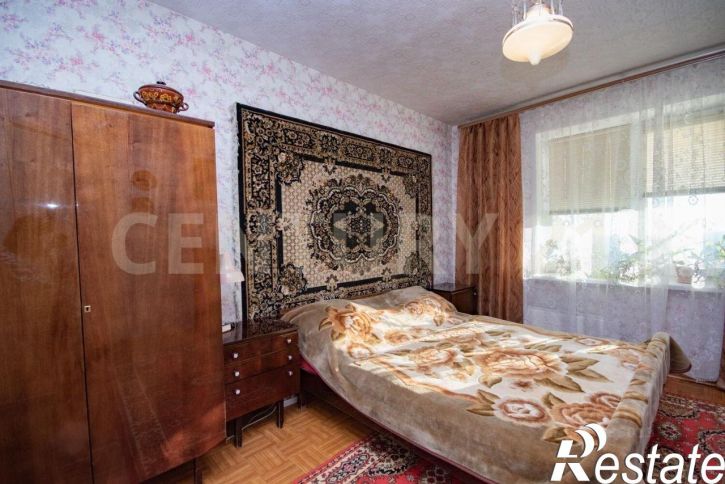 4-комн квартира улица Гагарина, 31,  д. 31
