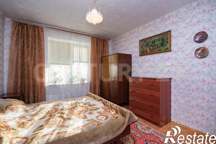4-комн квартира улица Гагарина, 31,  д. 31