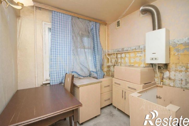 2-комн квартира улица Героев Свири, 16,  д. 16