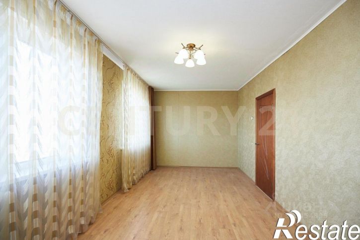 3-комн квартира улица Шигаева, 3,  д. 3