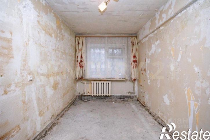 2-комн квартира улица Героев Свири, 16,  д. 16