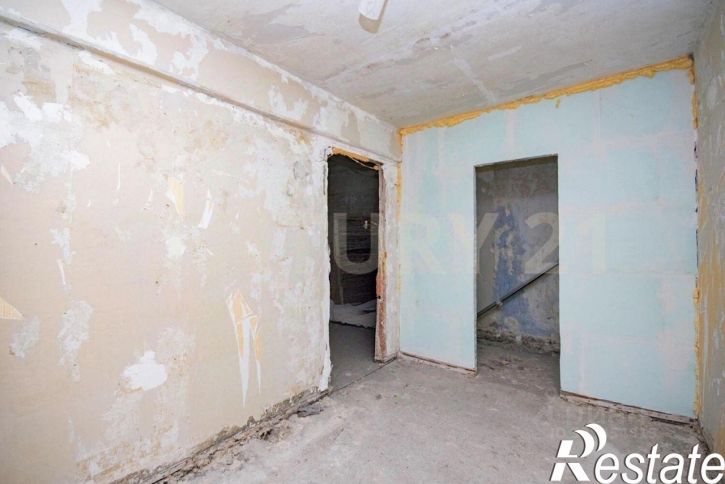 2-комн квартира улица Героев Свири, 16,  д. 16