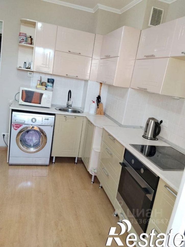 2-комн квартира улица Якурнова, 18,  д. 18