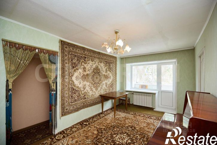 3-комн квартира улица Врача Михайлова, 37,  д. 37