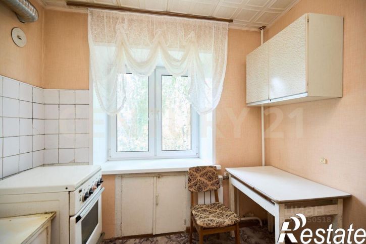 3-комн квартира улица Врача Михайлова, 37,  д. 37