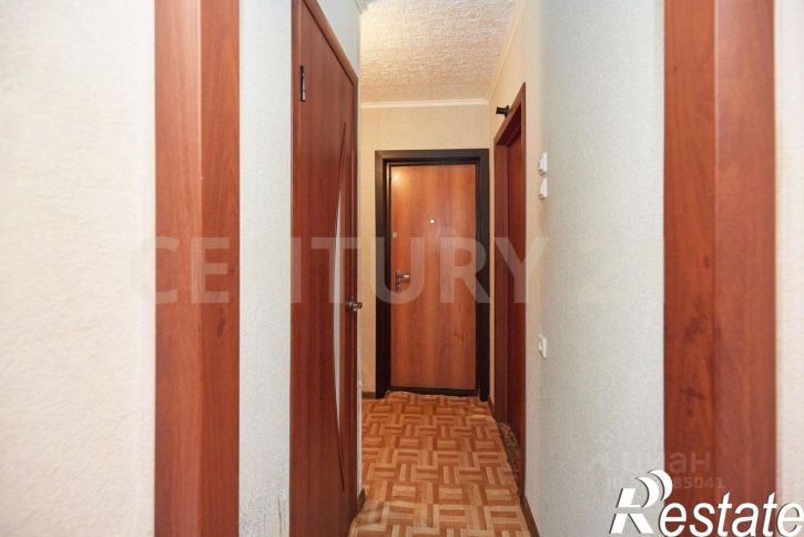 1-комн квартира Хрустальная улица, 27,  д. 27