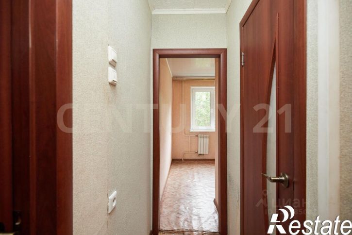 1-комн квартира Хрустальная улица, 27,  д. 27