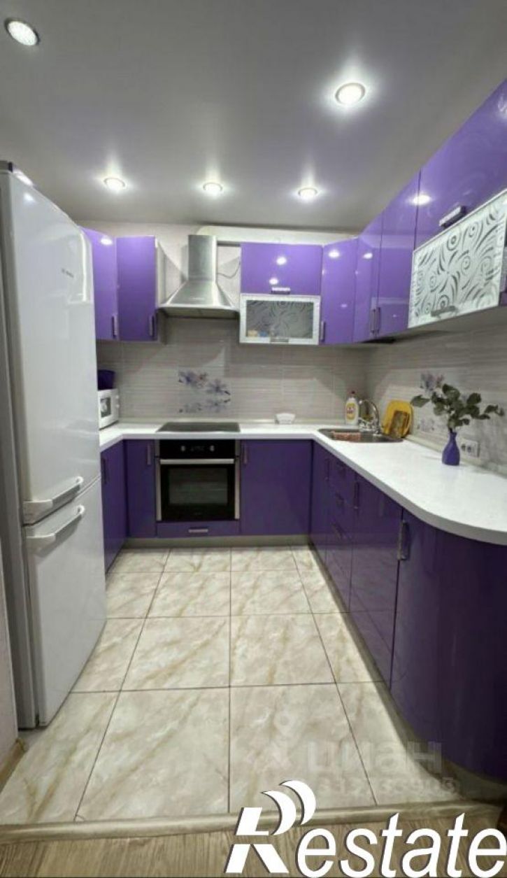3-комн квартира улица Луначарского, 23А,  д. 23А
