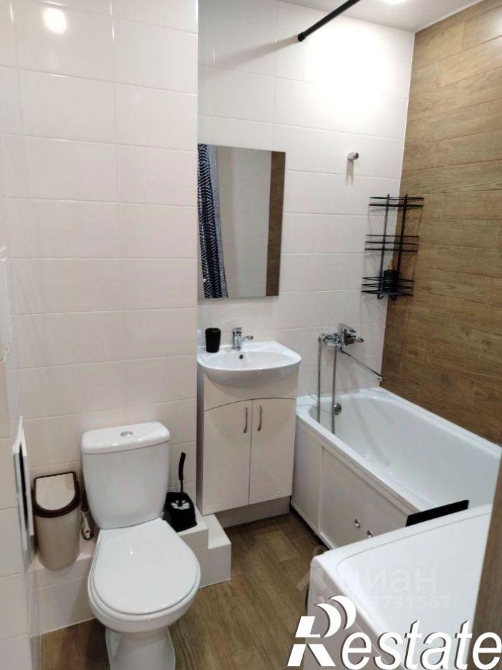 1-комн квартира улица Варейкиса, 52,  д. 52
