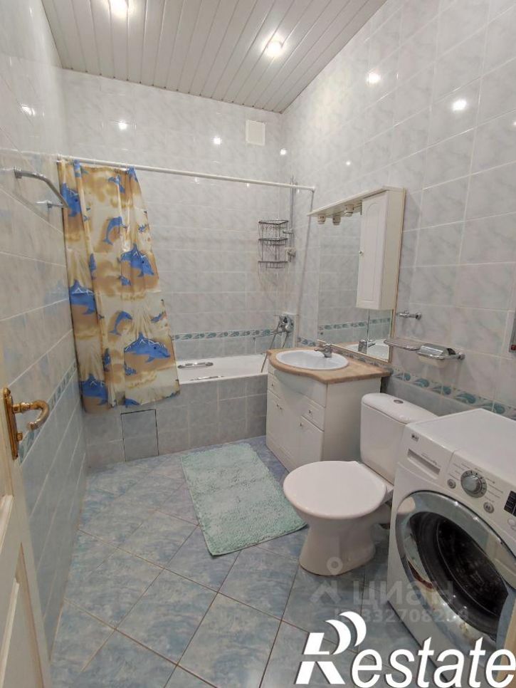 3-комн квартира улица Крымова, 3,  д. 3