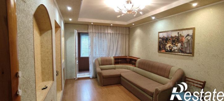 2-комн квартира улица Тельмана, 1,  д. 1