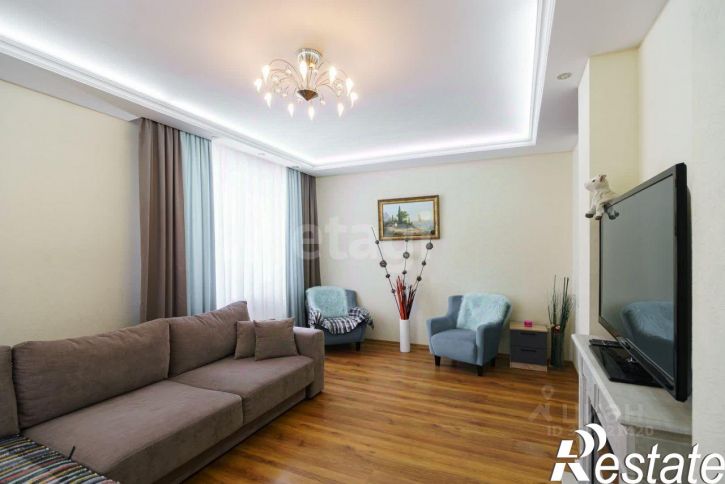 3-комн квартира Буинская улица, 66,  д. 66