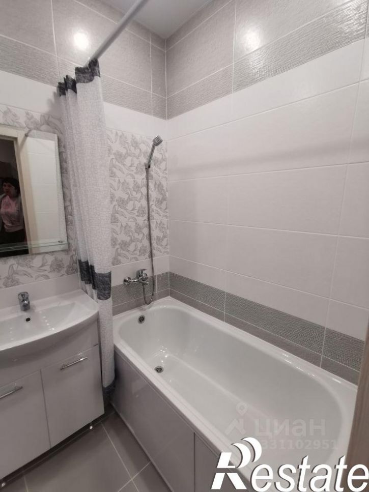 2-комн квартира проспект Ливанова, 34/9,  д. 34/9