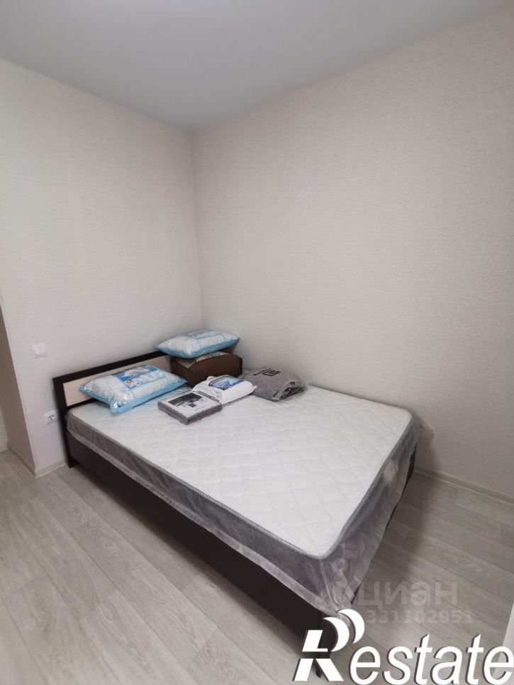 2-комн квартира проспект Ливанова, 34/9,  д. 34/9