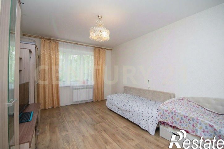 3-комн квартира проспект Ленинского Комсомола, 27,  д. 27