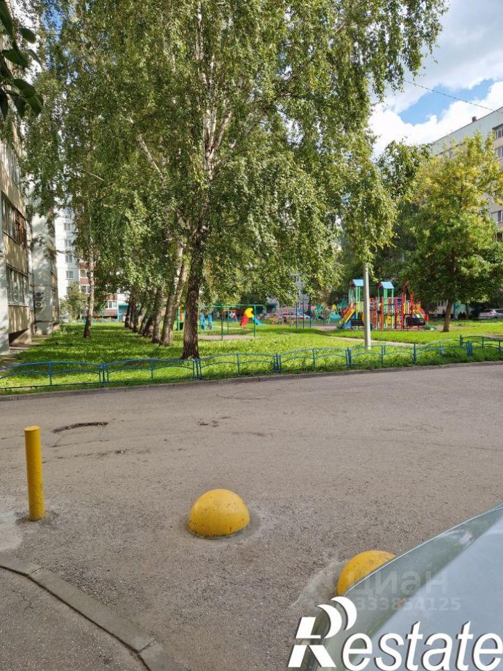 3-комн квартира улица Рябикова, 77,  д. 77