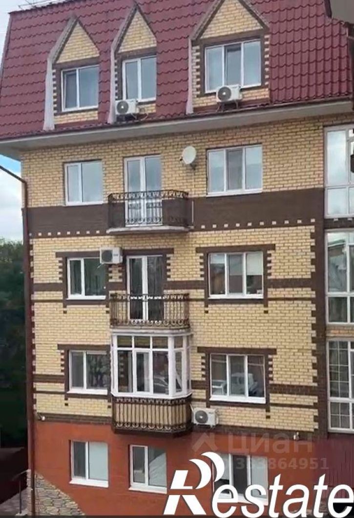 4-комн квартира улица Корюкина, 24,  д. 24