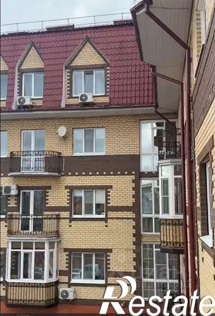 4-комн квартира улица Корюкина, 24,  д. 24