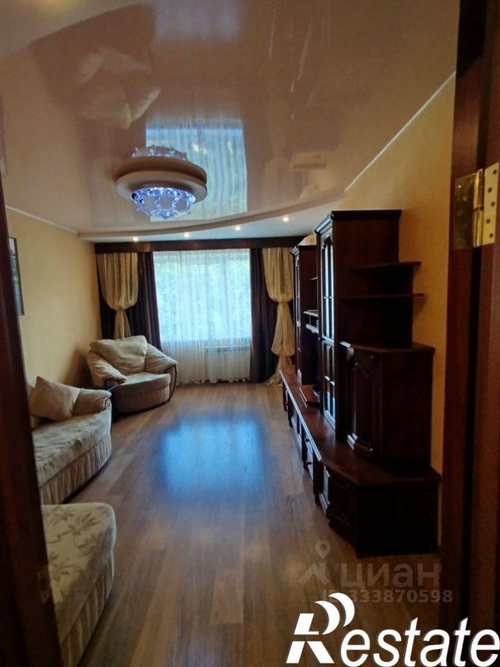 3-комн квартира Киевский бульвар, 4,  д. 4