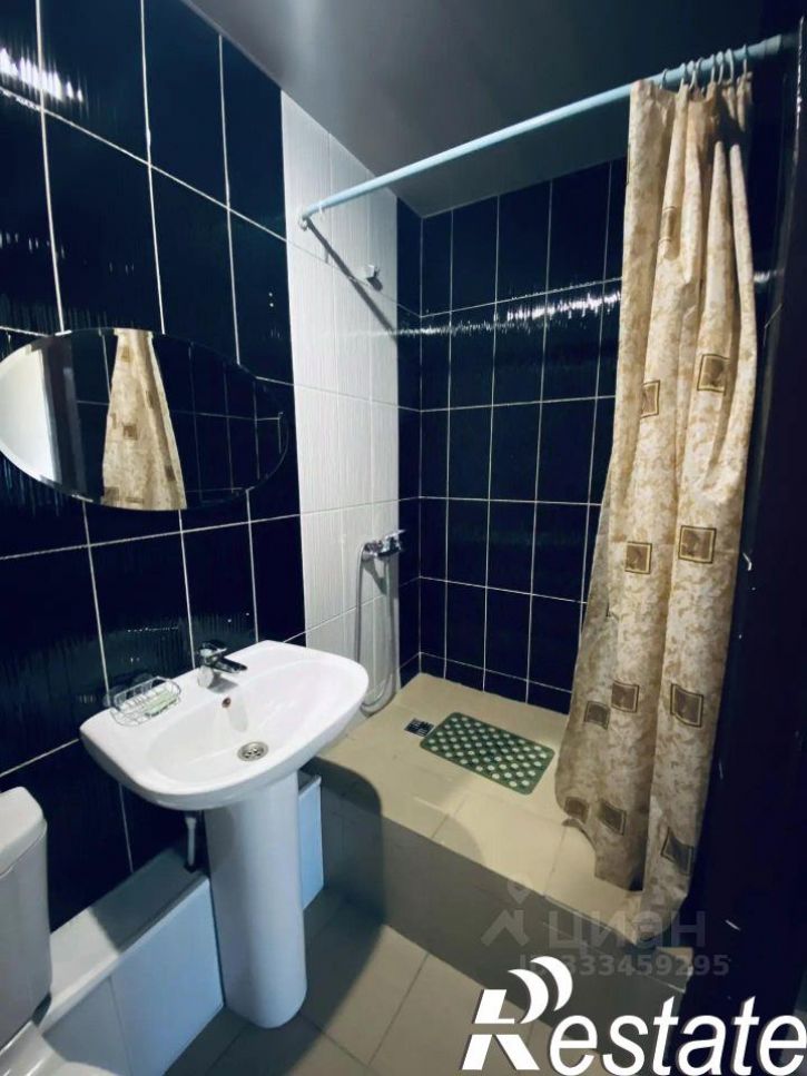 2-комн квартира улица Фрунзе, 1,  д. 1