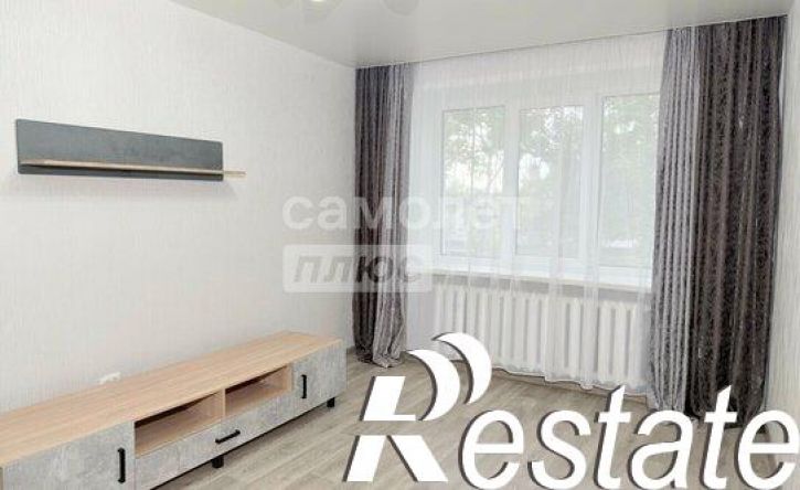 3-комн квартира улица Ефремова, 27,  д. 27