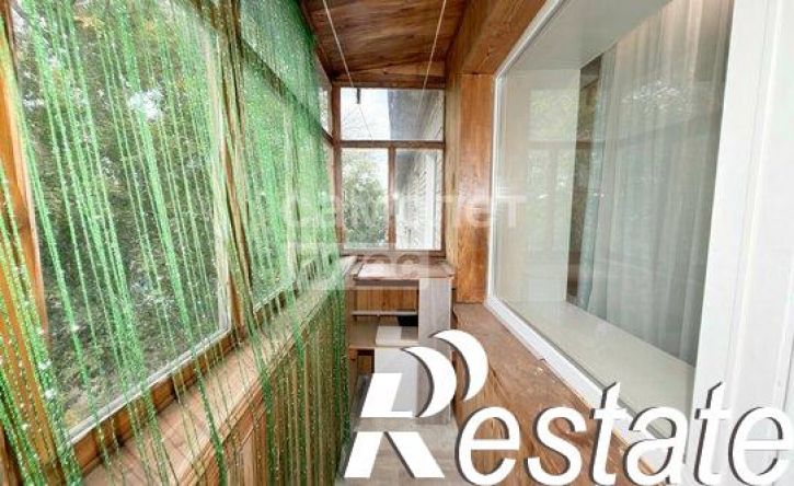 3-комн квартира улица Ефремова, 27,  д. 27