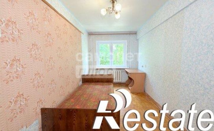 3-комн квартира улица Рябикова, 100,  д. 100