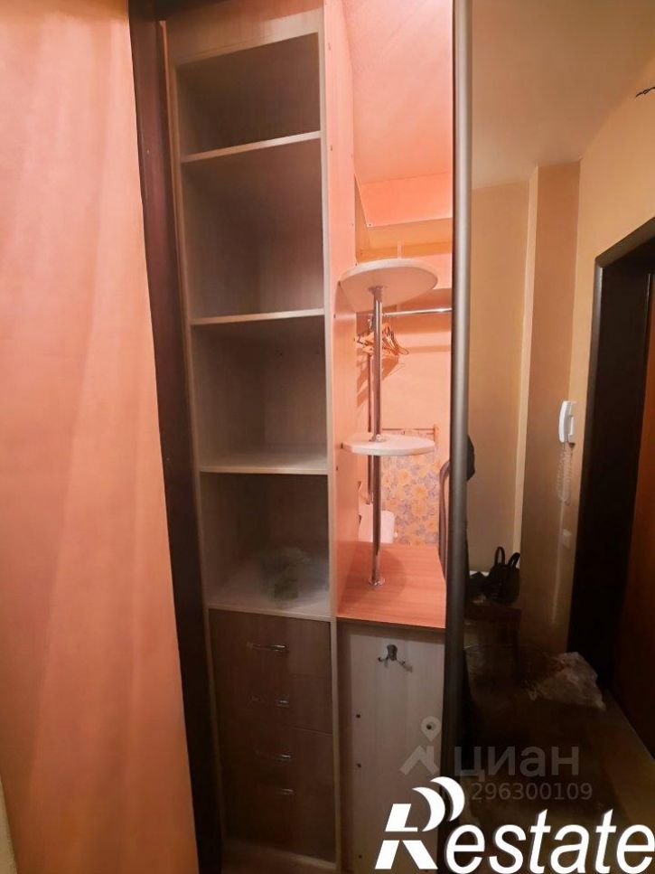 1-комн квартира улица Якурнова, 10,  д. 10