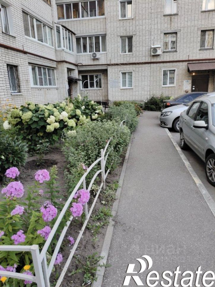 2-комн квартира Локомотивная улица, 68,  д. 68