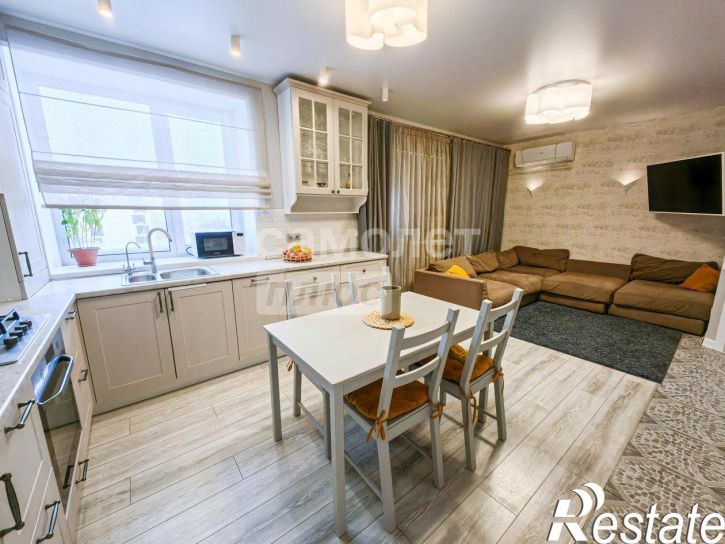 3-комн квартира улица Кирова, 37,  д. 37