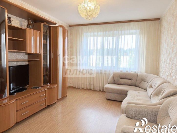 3-комн квартира улица Скочилова, 9,  д. 9