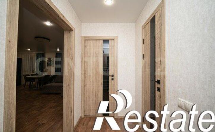 3-комн квартира улица Репина, 37,  д. 37