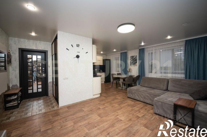 3-комн квартира улица Репина, 37,  д. 37