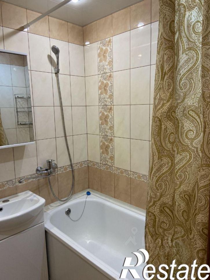 1-комн квартира улица Варейкиса, 40,  д. 40