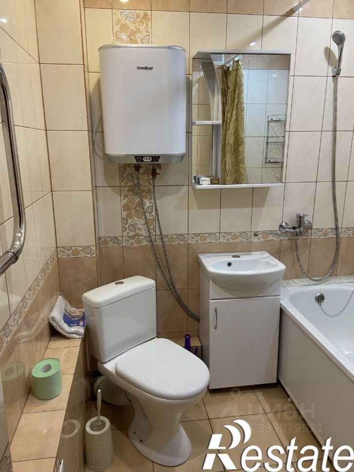 1-комн квартира улица Варейкиса, 40,  д. 40