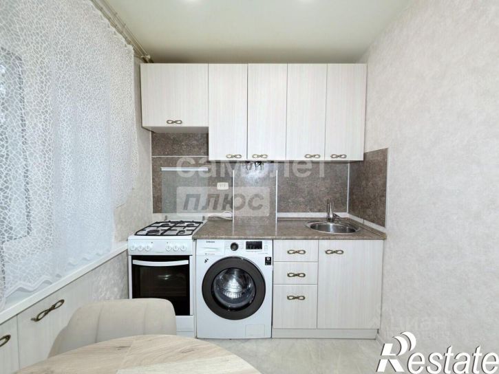 3-комн квартира улица Ефремова, 27,  д. 27