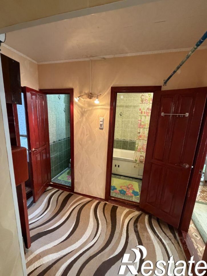 3-комн квартира улица Любови Шевцовой, 61А,  д. 61А