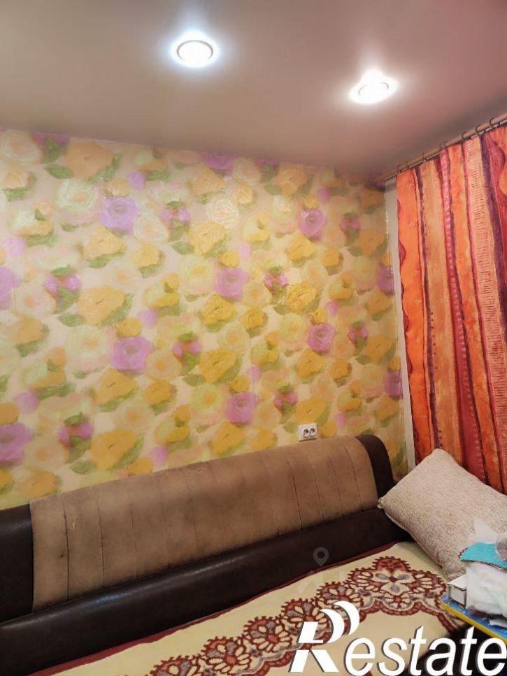 4-комн квартира улица Орлова, 27,  д. 27