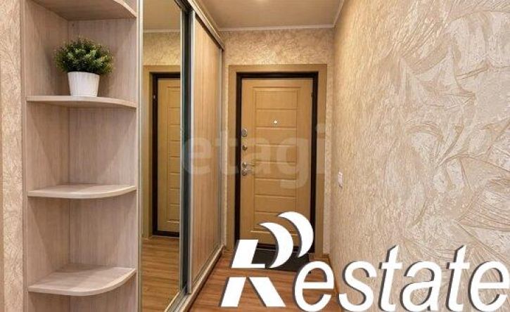 3-комн квартира улица Ефремова, 51,  д. 51