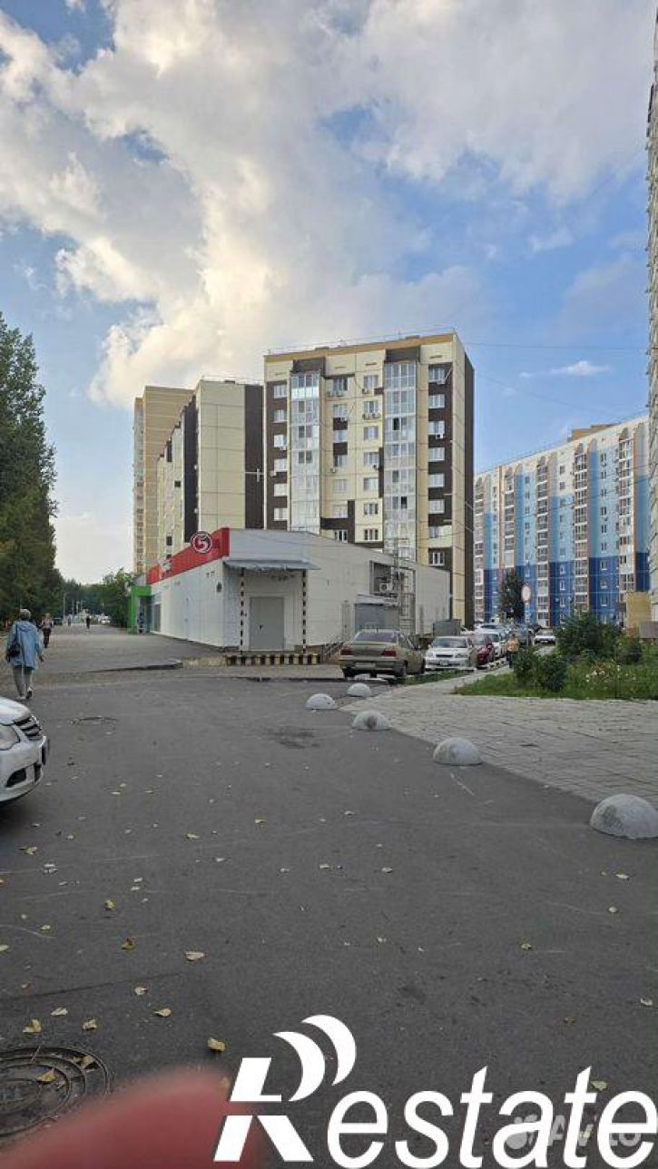 Торговое помещение проспект Генерала Тюленева, 46,  д. 46